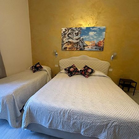 Marcelina Holidays Rooms Roma Exterior foto